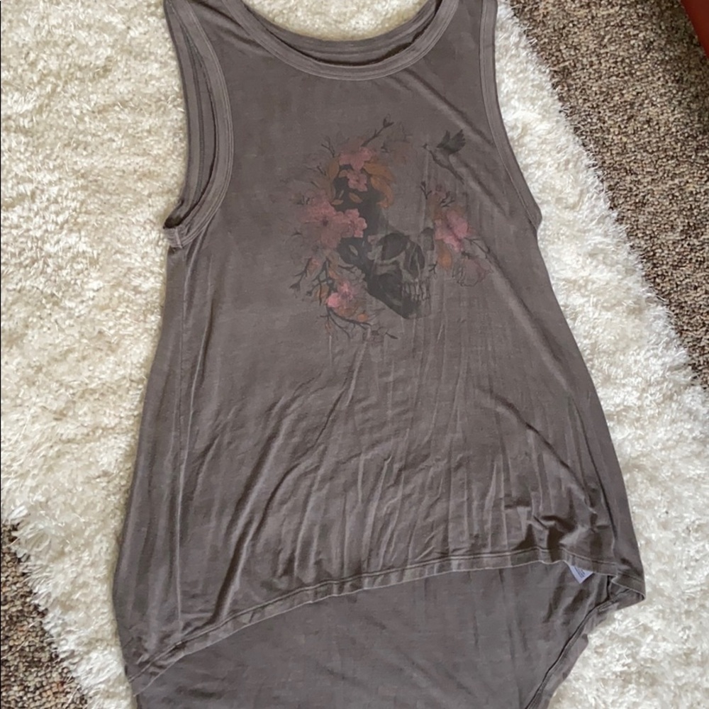 Cute American Eagle hi low tank